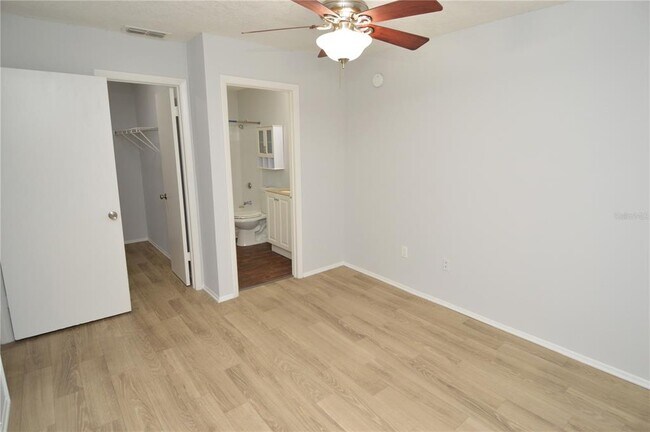 Building Photo - 8645 Fancy Finch Dr