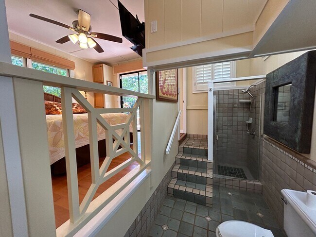 Building Photo - $2500 off 1st Months Rent!! Furnished 3 Bedroom 3 Bath Ocean View Home