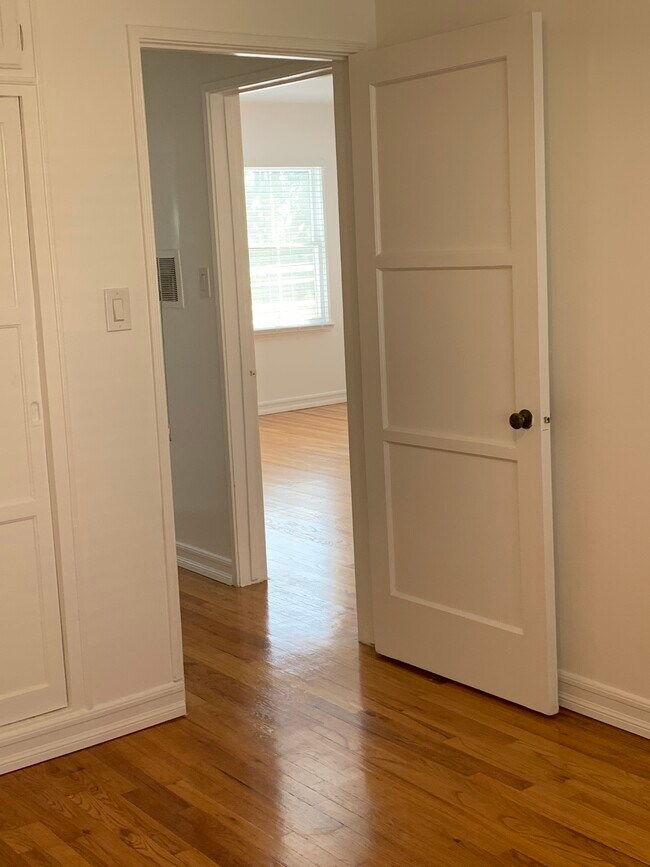 Bedroom - 3121 Arizona Ave