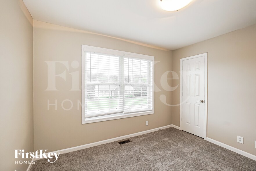 Building Photo - 2670 Blue Willow Ct