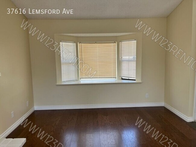 Building Photo - 37616 Lemsford Ave