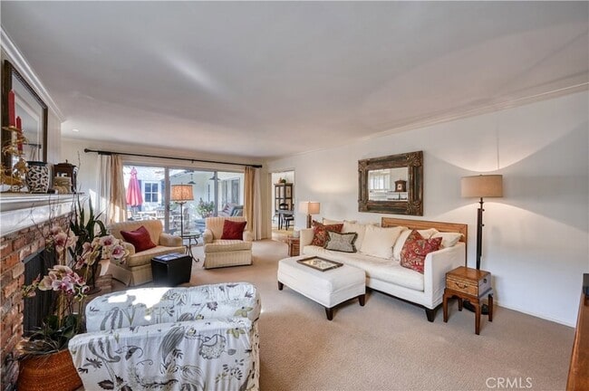 Building Photo - 149 Via Waziers