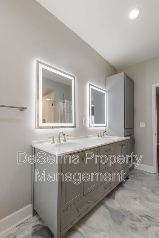 Building Photo - 1012 Beech Tree Ln