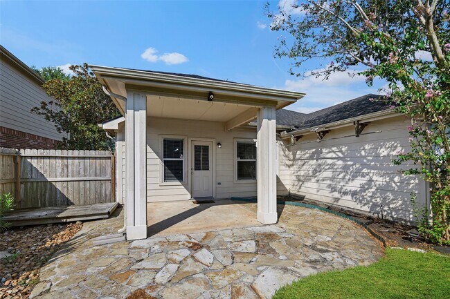 Building Photo - 2123 Enchanted Park Ln