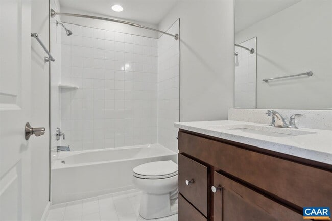 Building Photo - 5992 Cling Ln