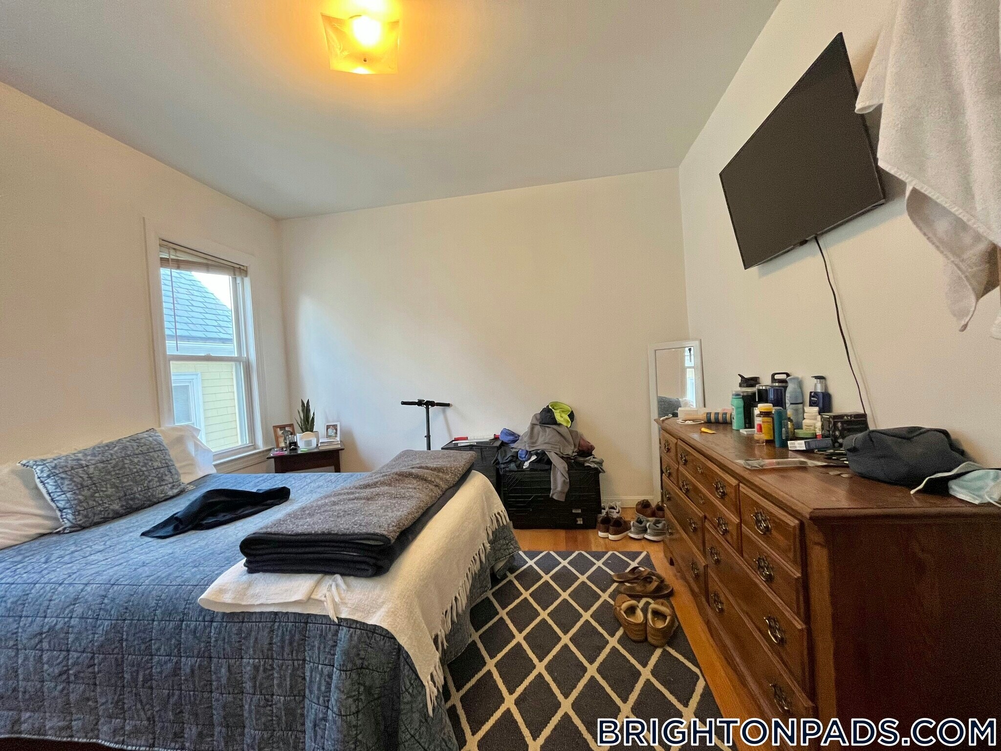 Building Photo - 66 Brooks St