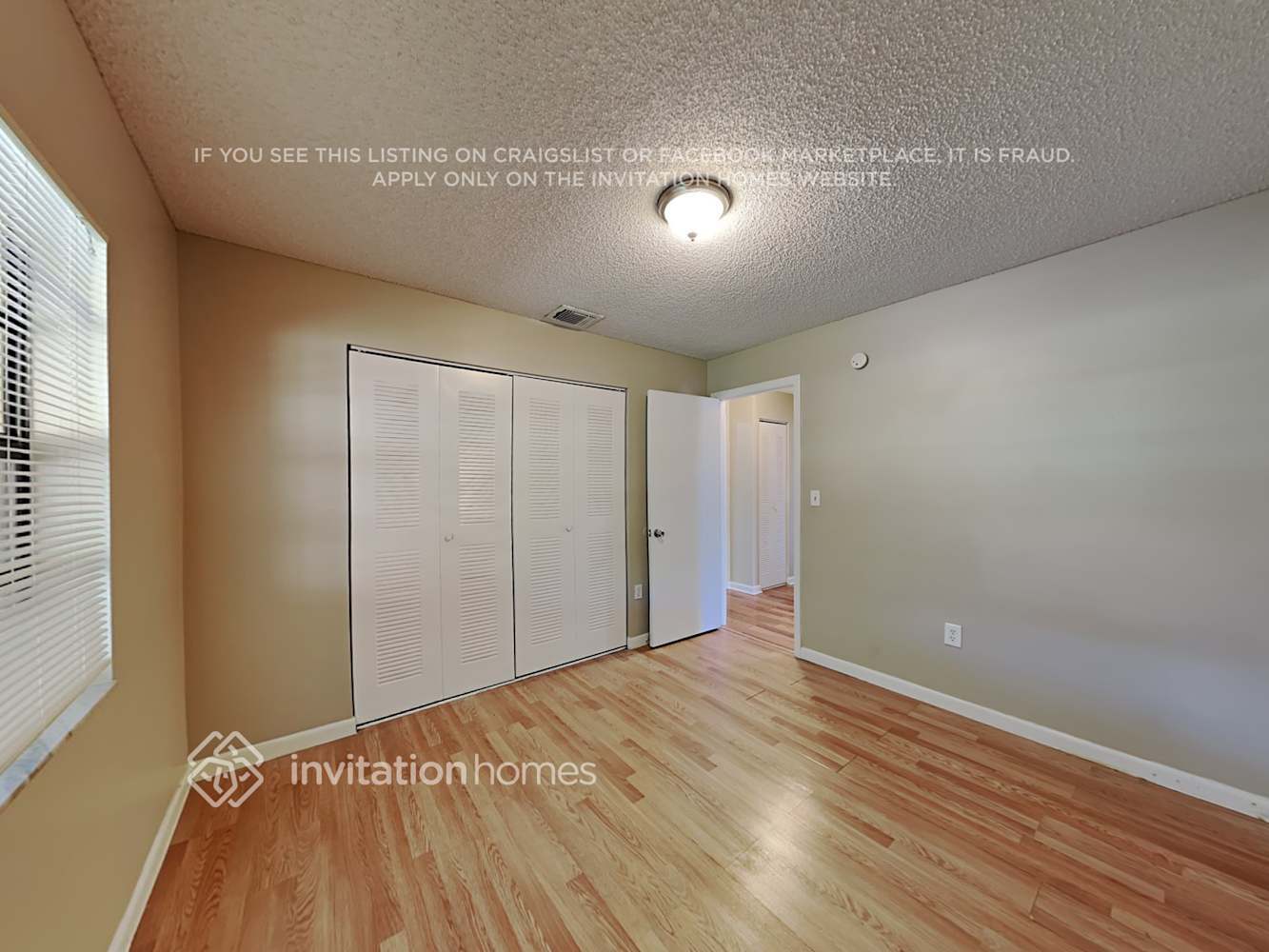 Building Photo - 13641 Newport Manor