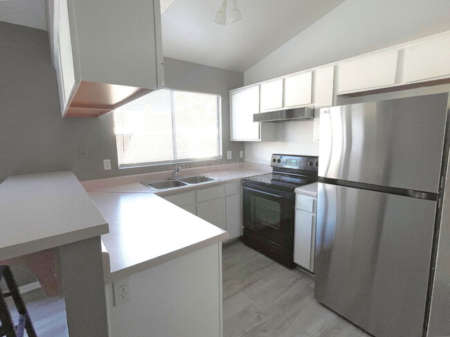 Building Photo - 2875 W Highland St