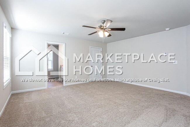 Building Photo - 223 W L Miller Dr