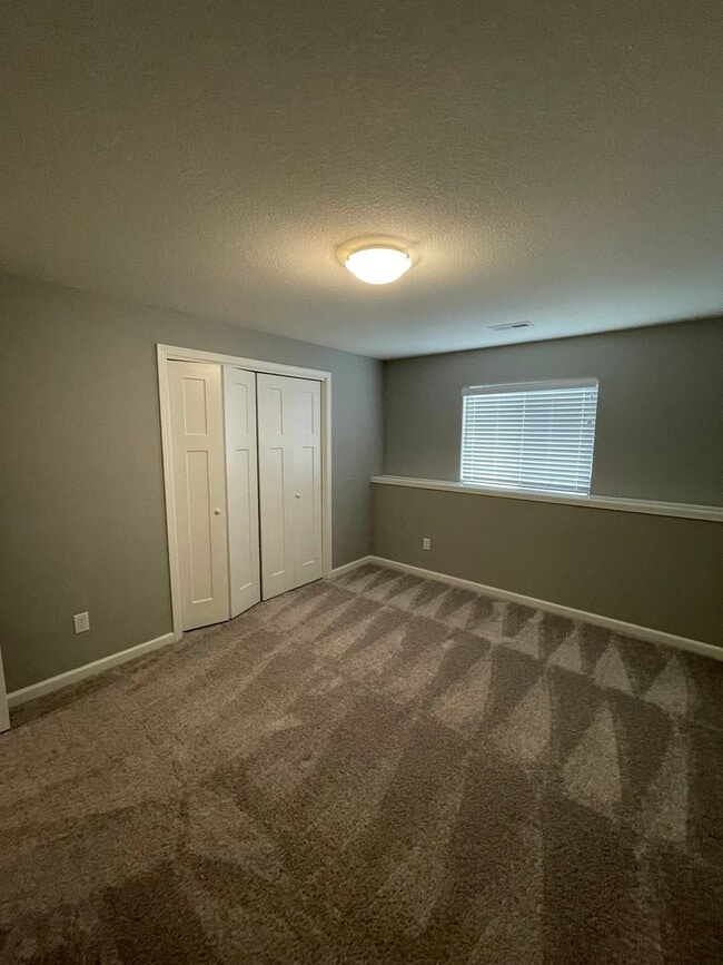 Building Photo - 3419 Laughlin St