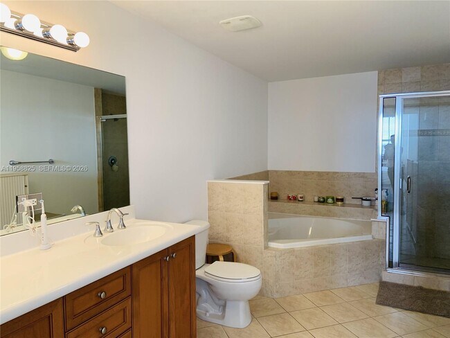 Building Photo - 8395 SW 73rd Ave