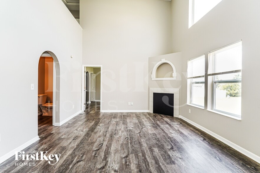 Building Photo - 3253 Kady Ln