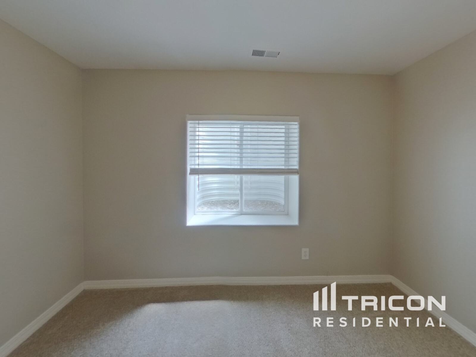 Building Photo - 6659 Silverwind Cir