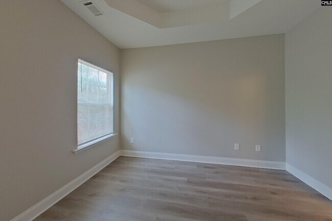 Building Photo - 110 Darian Dr
