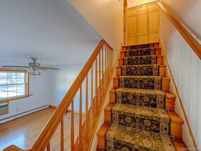 Building Photo - 4 Forge Gate Dr