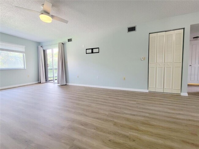 Building Photo - 90 S Highland Ave