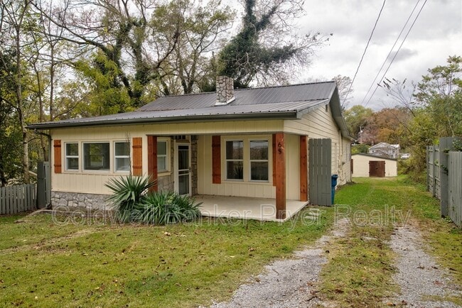 Building Photo - 65 Nason St