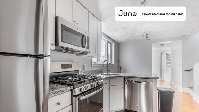 Building Photo - Room in Shared 4 bed/1.5 bath home