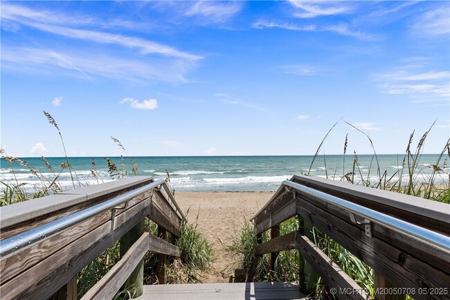 Building Photo - 9960 S Ocean Dr