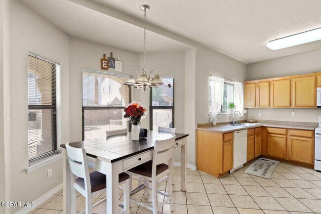 Building Photo - 3621 Tierra Bahia Dr
