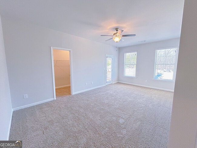 Building Photo - 2574 Mls Cmn Dr