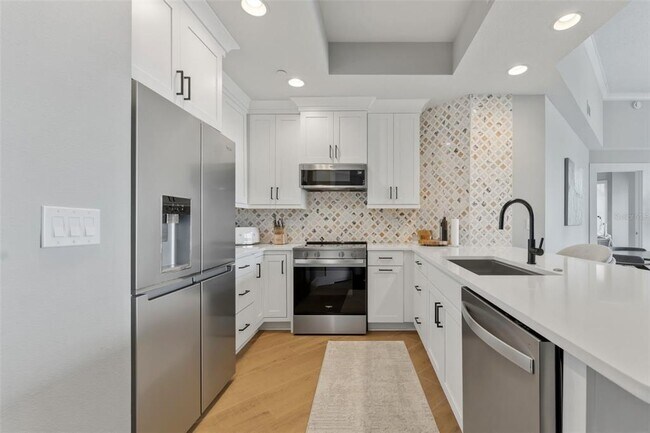 Building Photo - 449 S 12th St