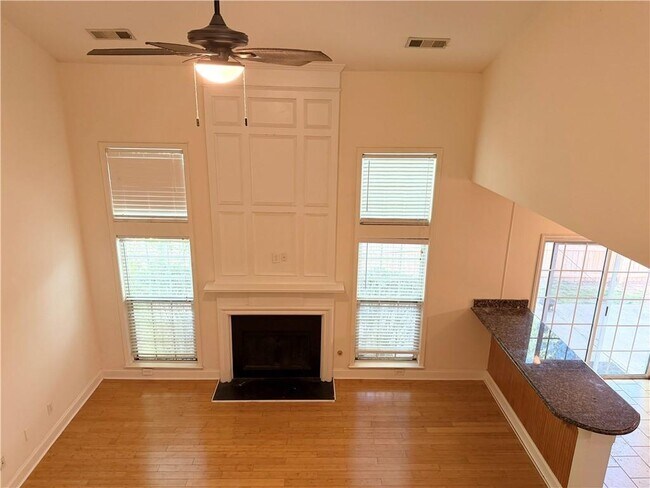 Building Photo - 6460 Whirlaway Dr