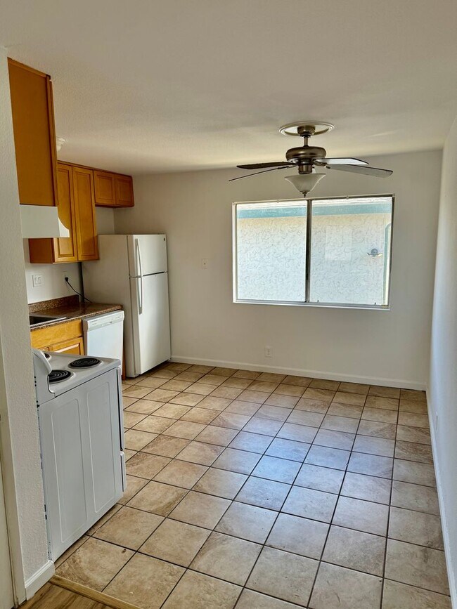 Building Photo - Charming 2-Bedroom Condo in Antioch