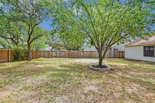 Building Photo - 1305 Elm Forest Dr