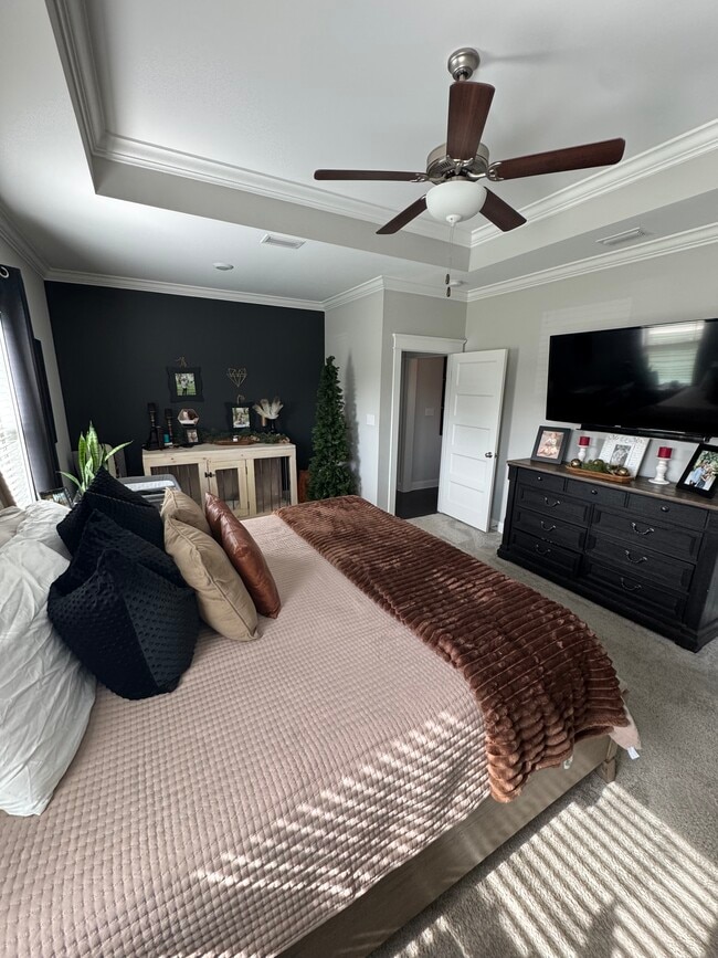 Building Photo - 12264 Lone Eagle Dr