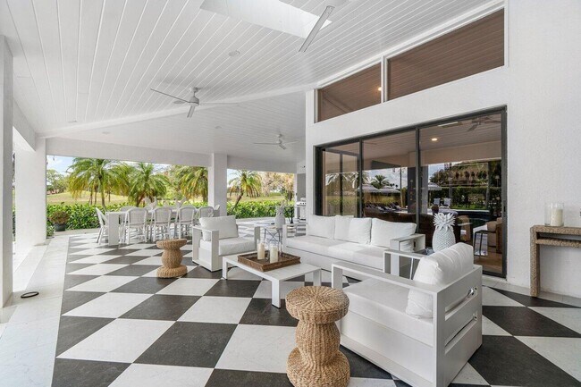 Building Photo - 11839 Maidstone Dr