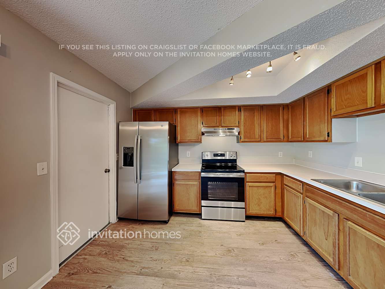 Building Photo - 4466 Grassey Cay Ln