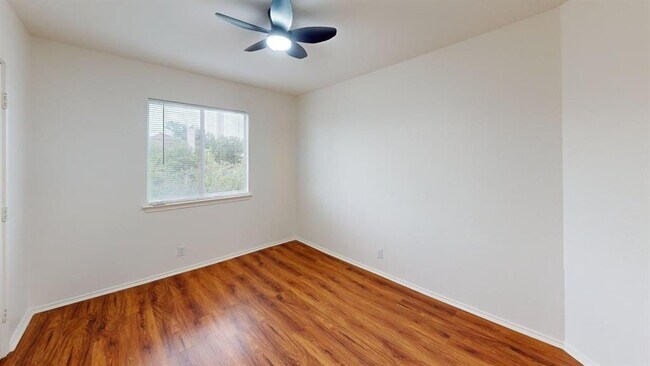 Building Photo - 15209 Mimebark Way