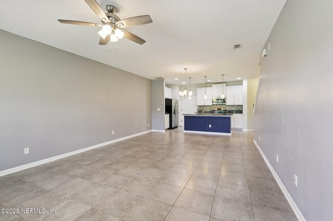 Building Photo - 3215 Chestnut Ridge Way