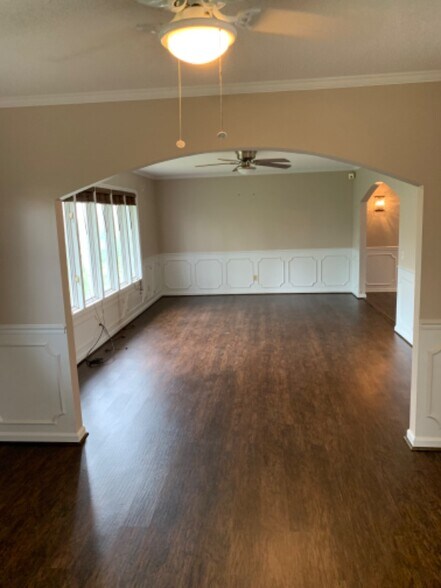 Building Photo - 102 Buccaneer Dr