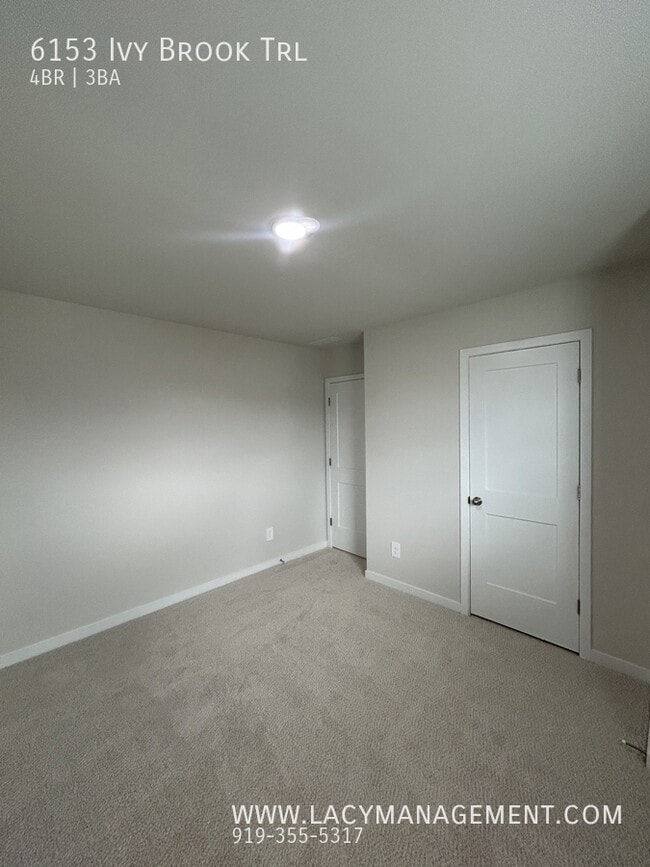 Building Photo - 6153 Ivy Brk Trl