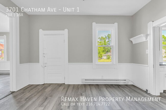 Building Photo - 3701 Chatham Ave