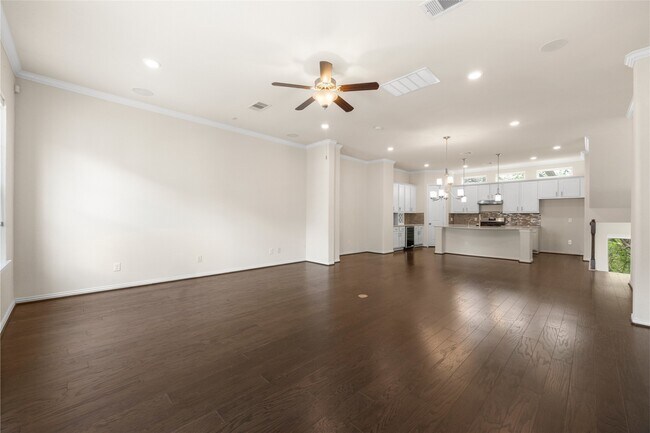 Building Photo - 8911 Wind Springs Dr