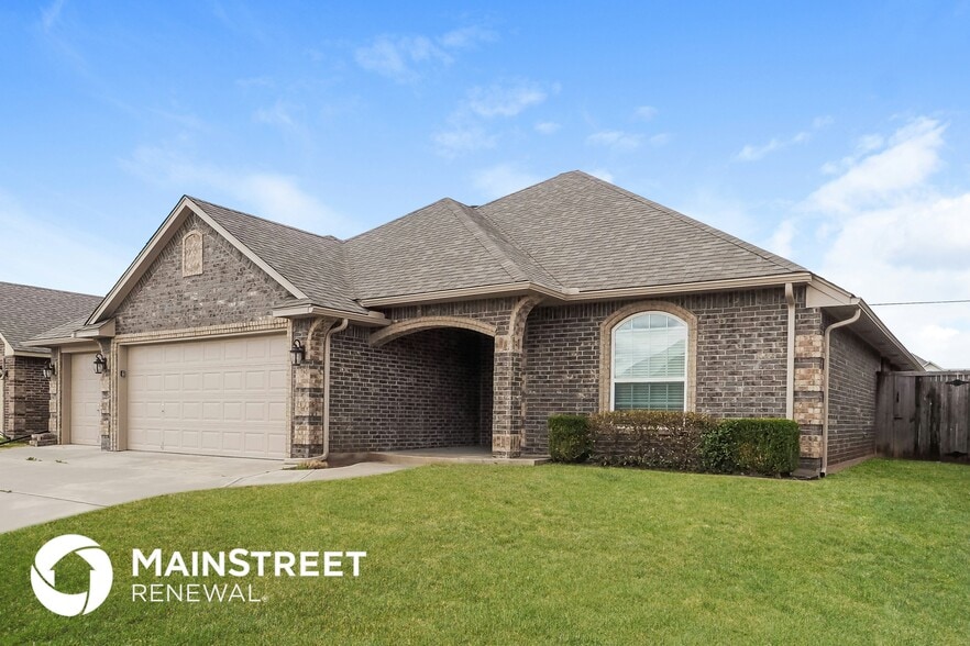 Building Photo - 3109 Canton Trail