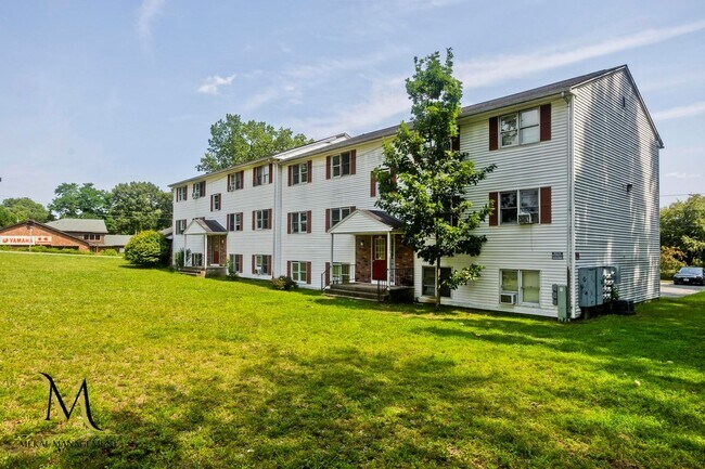 Building Photo - 715-719 Berkshire Avenue