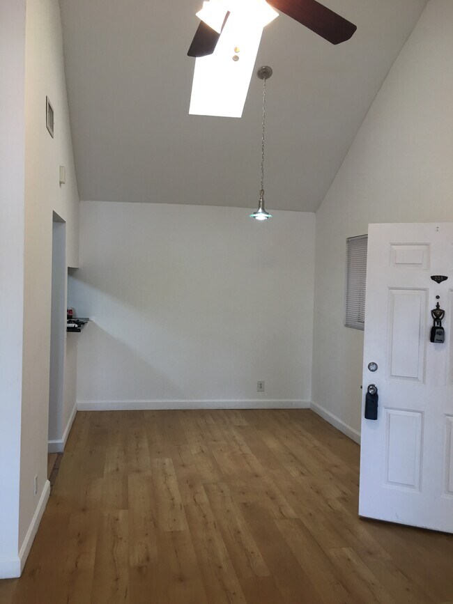 Building Photo - 10441 Mahogany Key Cir