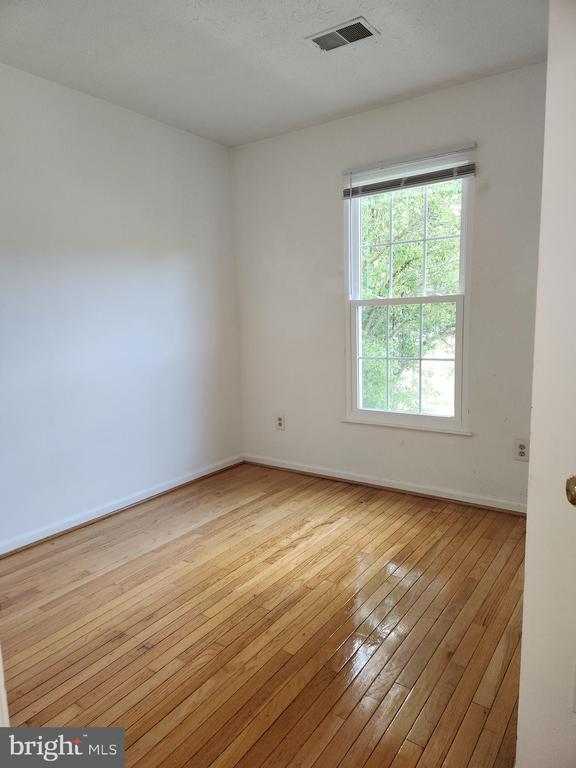 Building Photo - 2038 S Anvil Ln