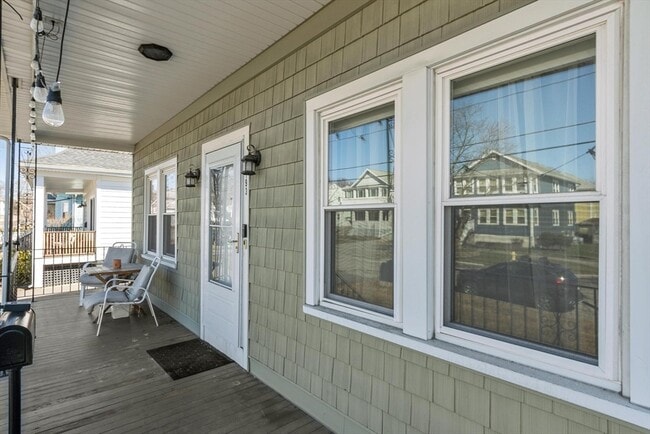 Building Photo - 193 Brookside Pkwy