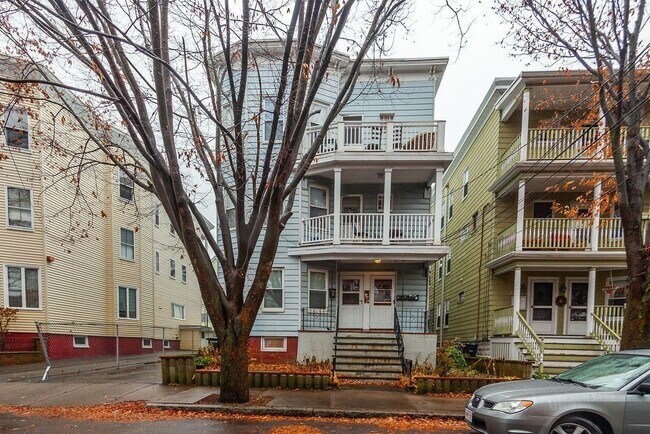 Primary Photo - 49 Porter St