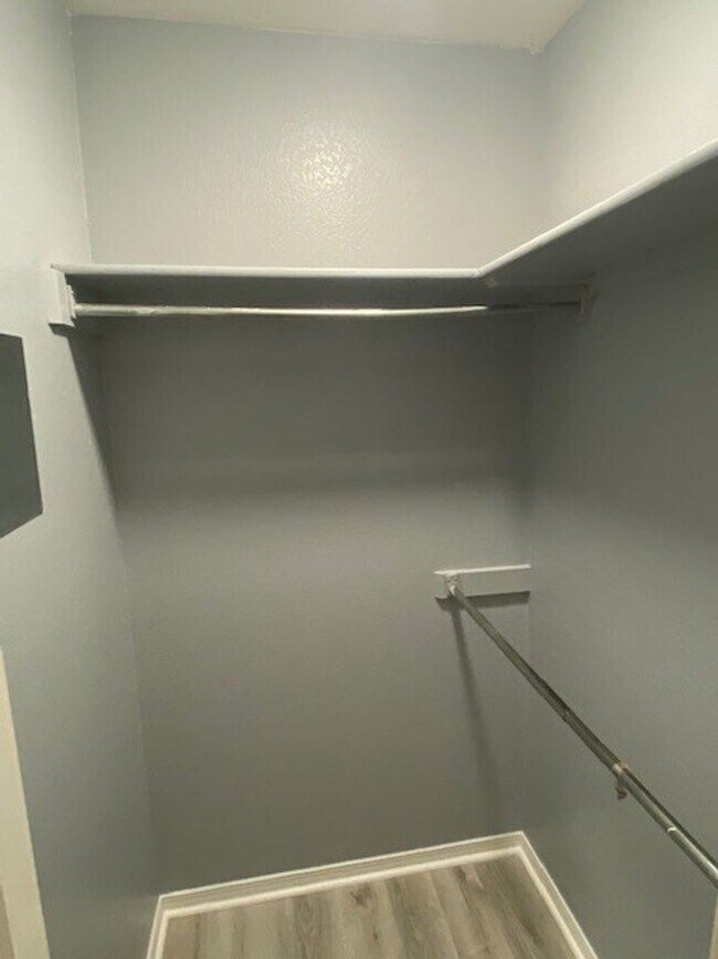 Building Photo - 126 Killdeer Dr