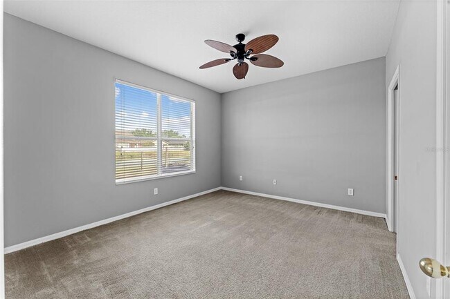 Building Photo - 8420 Deer Chase Dr