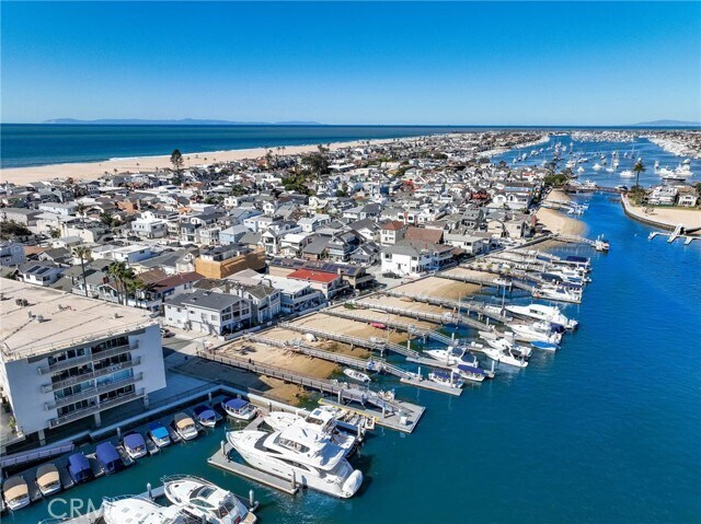 Building Photo - 311 Edgewater Pl