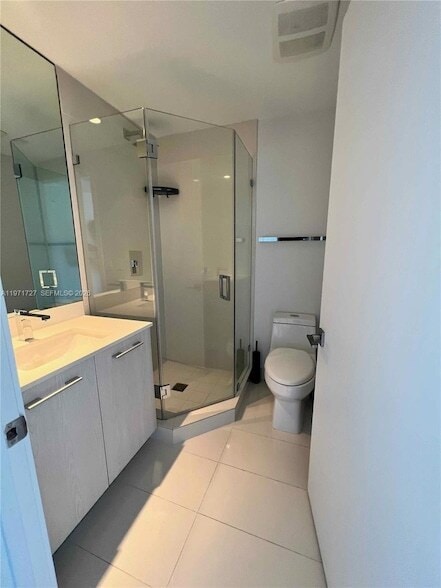 Building Photo - 45 SW 9th St