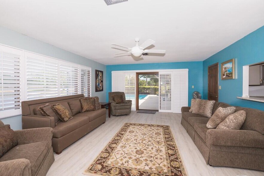 Building Photo - 3001 Conifer Dr