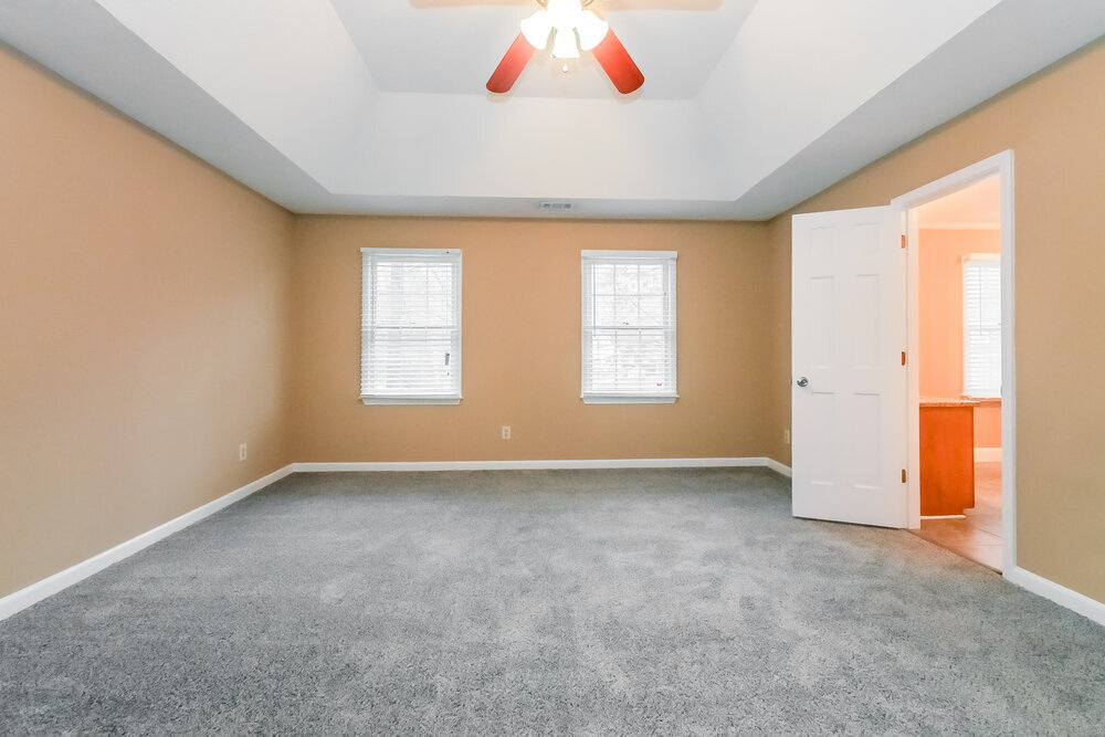 Building Photo - 240 Brookclear Ln
